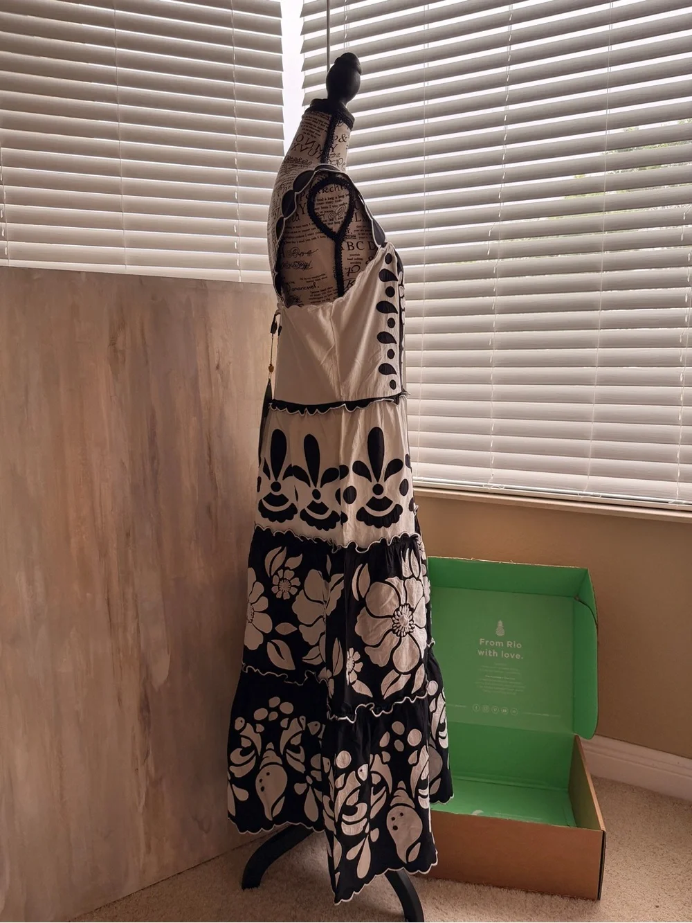 NWT | Sz L | FARM Rio Black & White Scallop-Trim Tiered Midi Dress - Picture 8 of 16